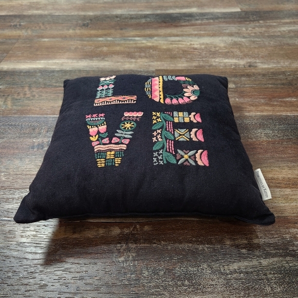 PRIMITIVES BY KATHY LOVE PILLOW - Picture 6 of 7